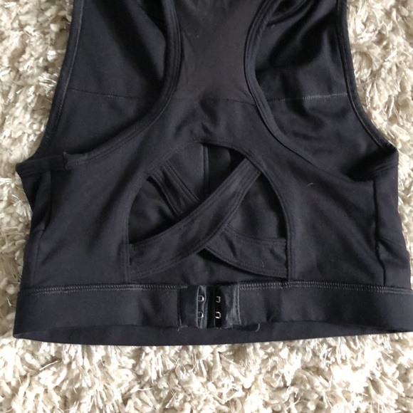 Gymshark, small, black, sports bra - Picture 4 of 4